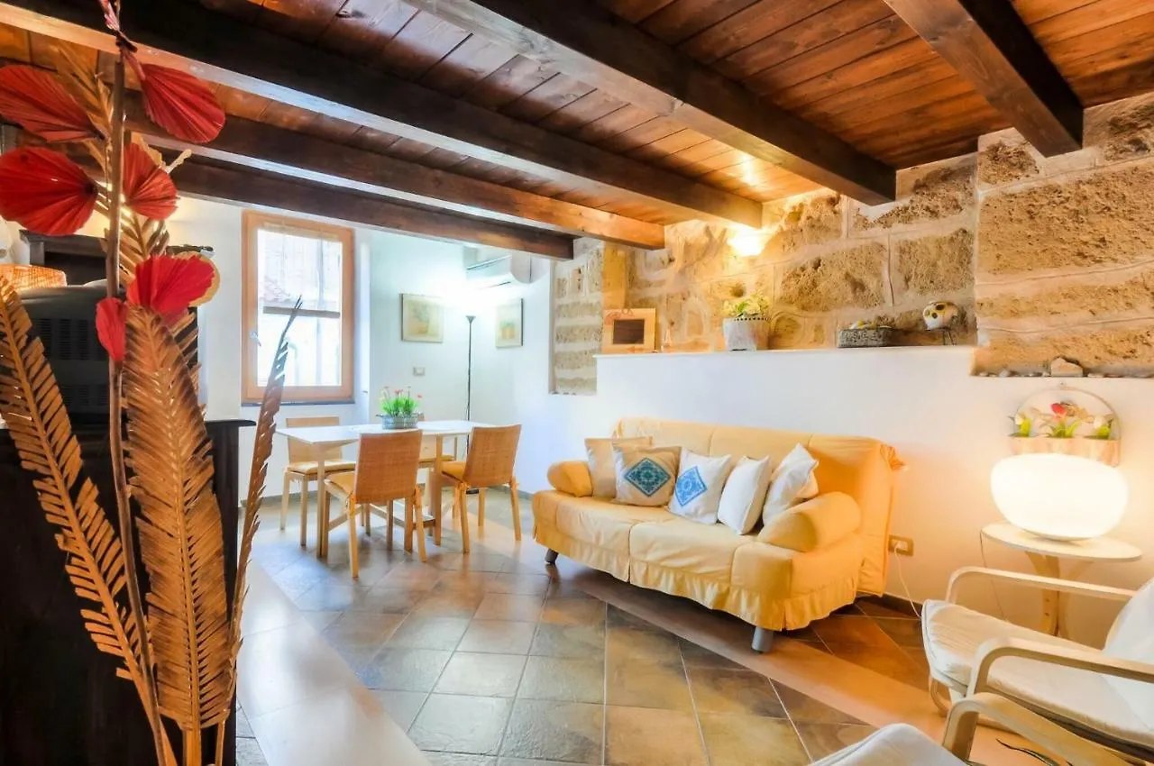 Апартаменты Alghero Old Town Gem- Walk To Sea Beach Ramparts Италия